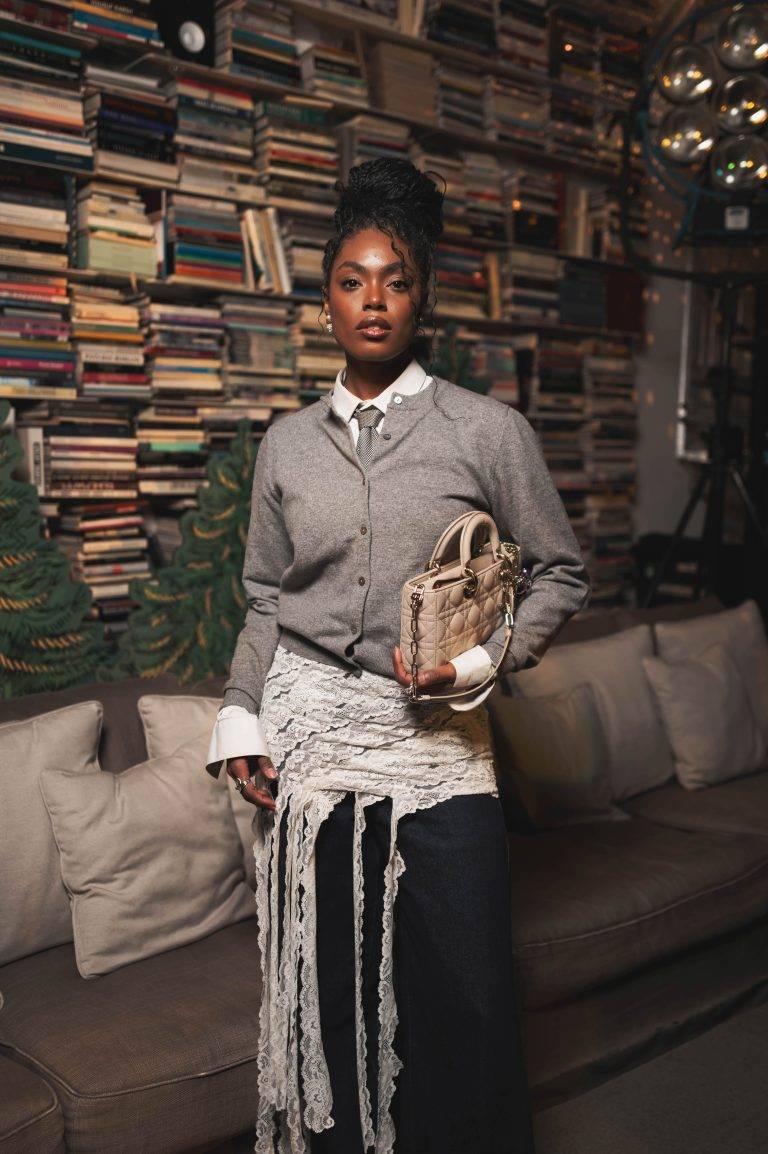  - Diptyque Celebrates the Holiday Season with its Tale ‘A Night of Wax and Gold”