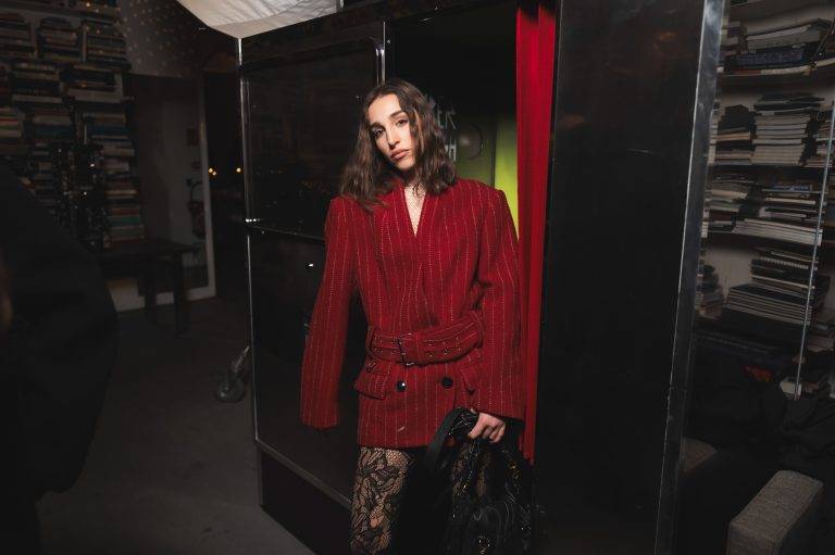  - Diptyque Celebrates the Holiday Season with its Tale ‘A Night of Wax and Gold”