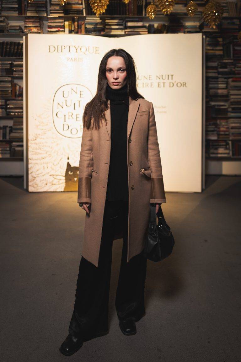  - Diptyque Celebrates the Holiday Season with its Tale ‘A Night of Wax and Gold”