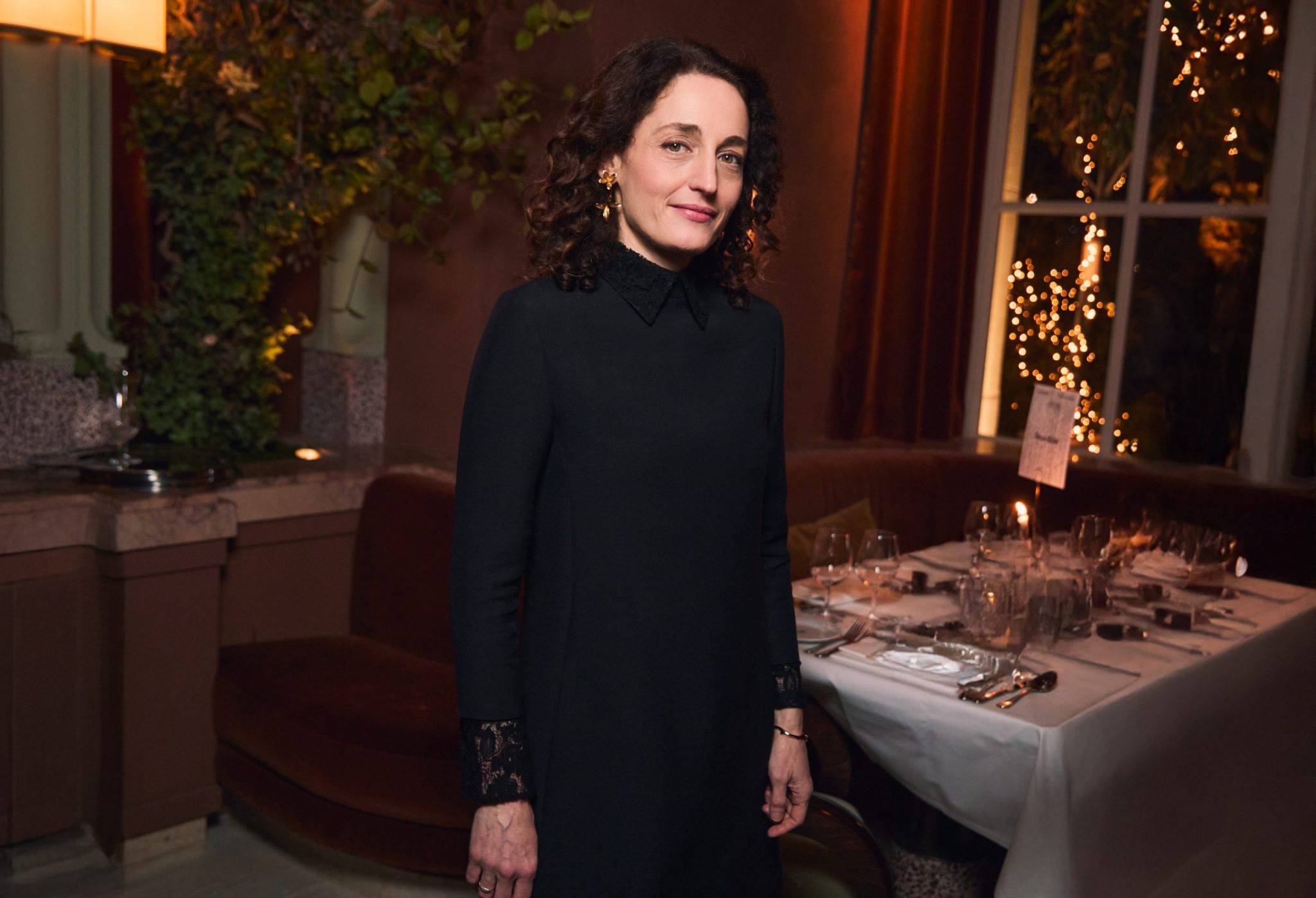  - Eva Jospin déploie Grottesco au Grand Palais, un parcours immersif entre grottes, ruines et architectures imaginaires