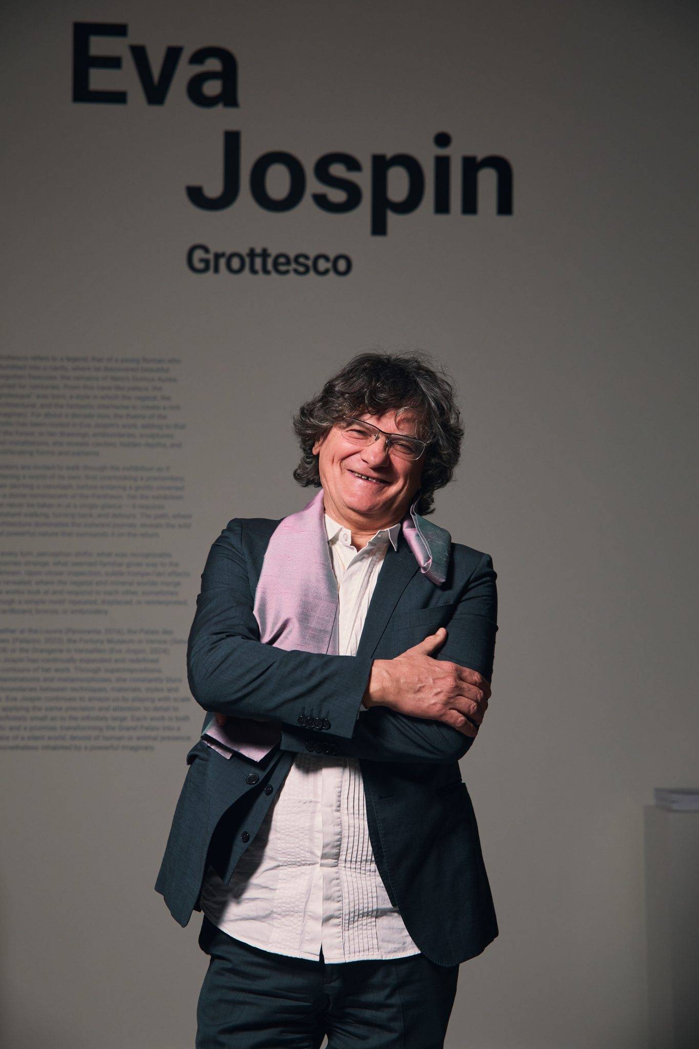  - Eva Jospin déploie Grottesco au Grand Palais, un parcours immersif entre grottes, ruines et architectures imaginaires