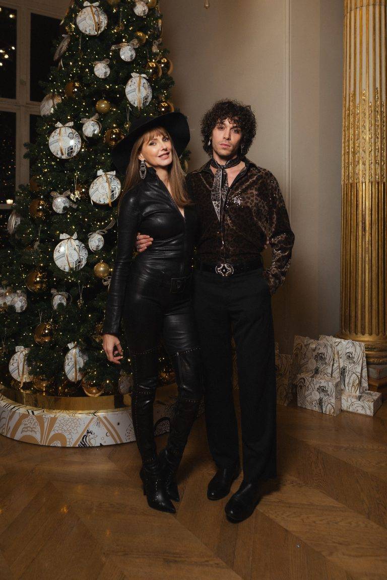  - HFC Paris met en scène des fêtes étincelantes et parfumées