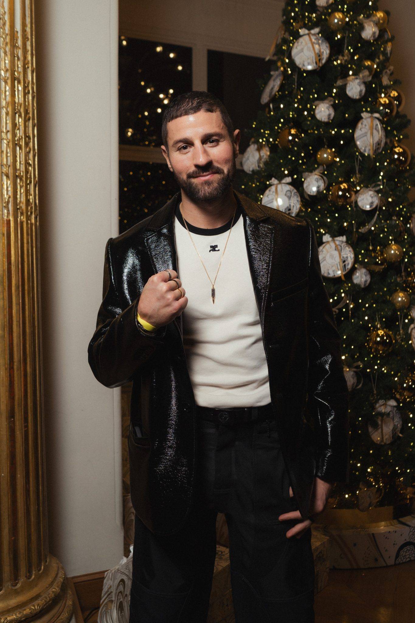  - HFC Paris met en scène des fêtes étincelantes et parfumées