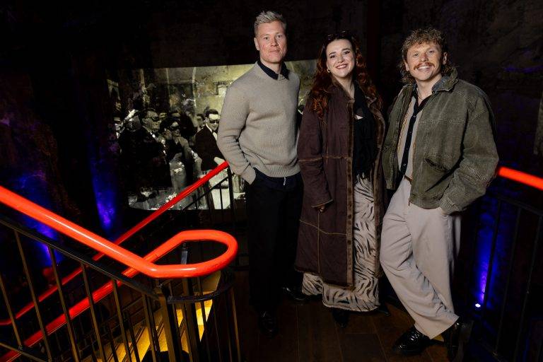  - L’installation “Under the Moon” s’empare du Brunel Museum de Londres