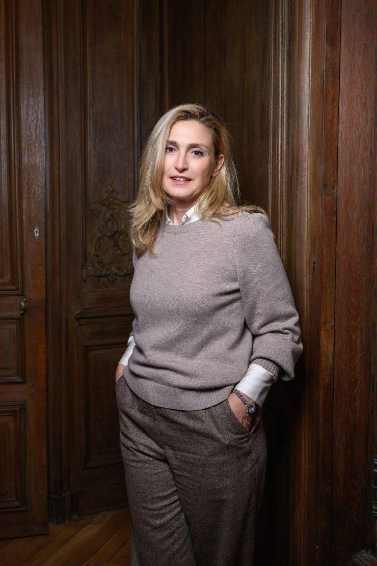  - Charlotte Dauphin dialogue avec Daniel Buren