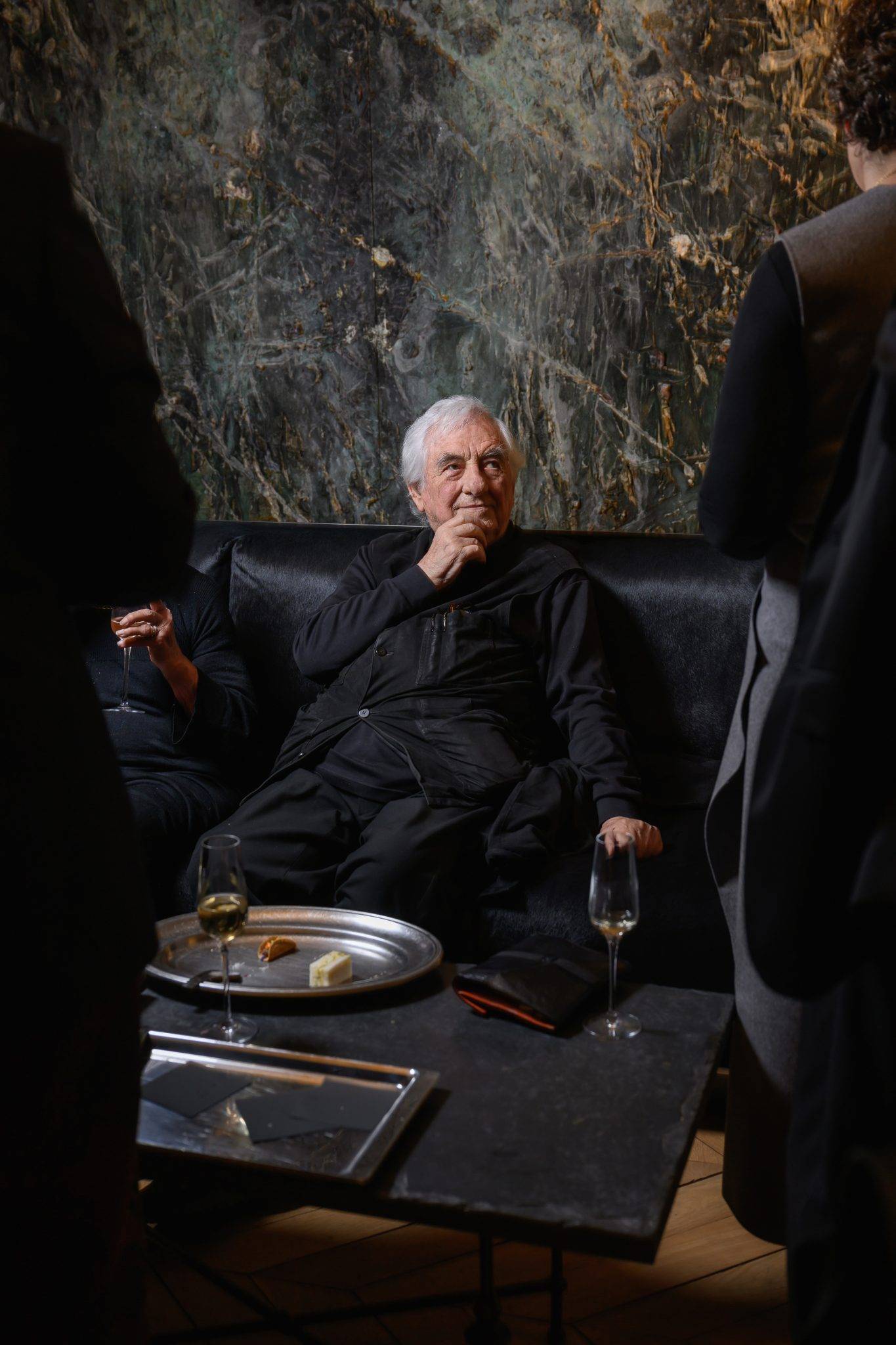  - Charlotte Dauphin dialogue avec Daniel Buren