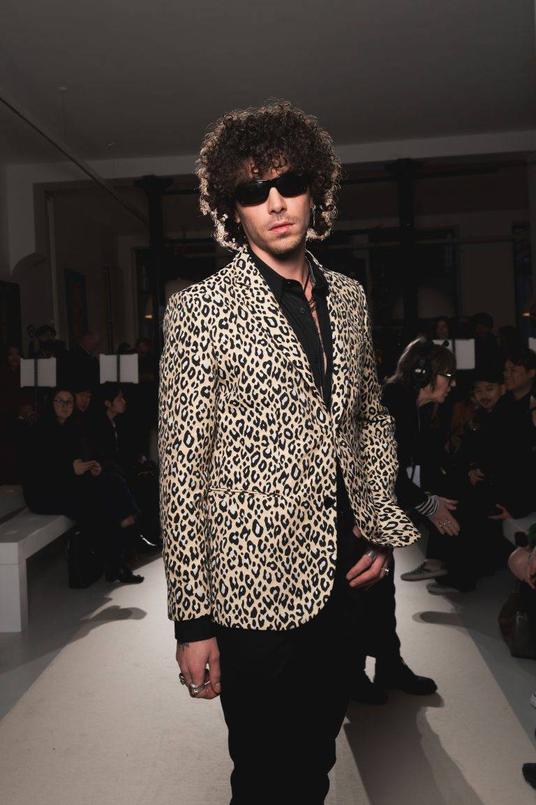  - Le vestiaire hautement maîtrisé d’Agnès B