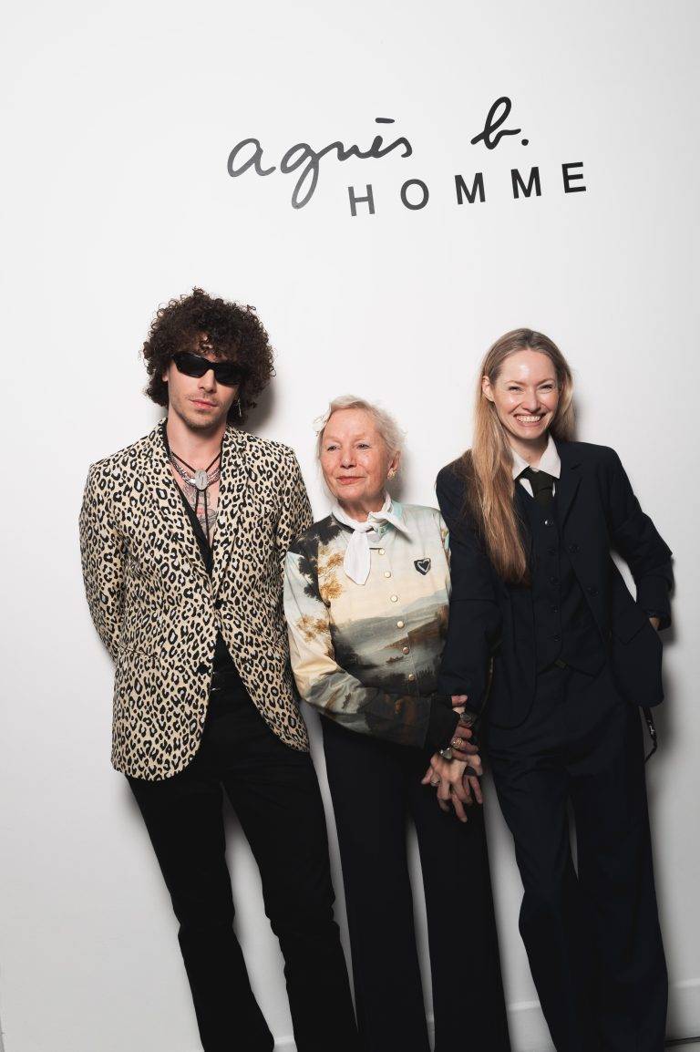  - Le vestiaire hautement maîtrisé d’Agnès B