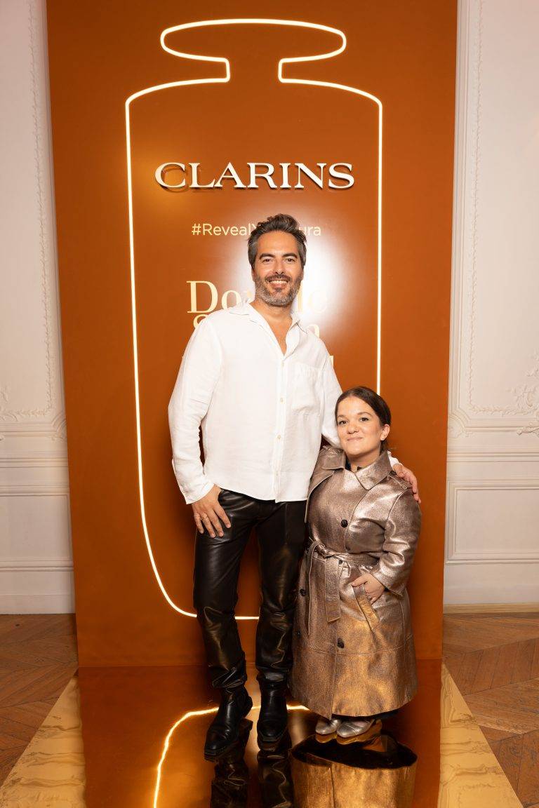  - Clarins Lights up Paris Fashion Week with Radiance Day