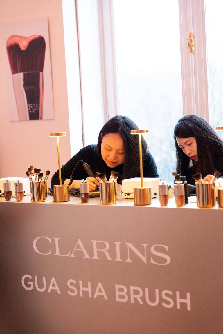 Clarins Lights up Paris Fashion Week with Radiance Day