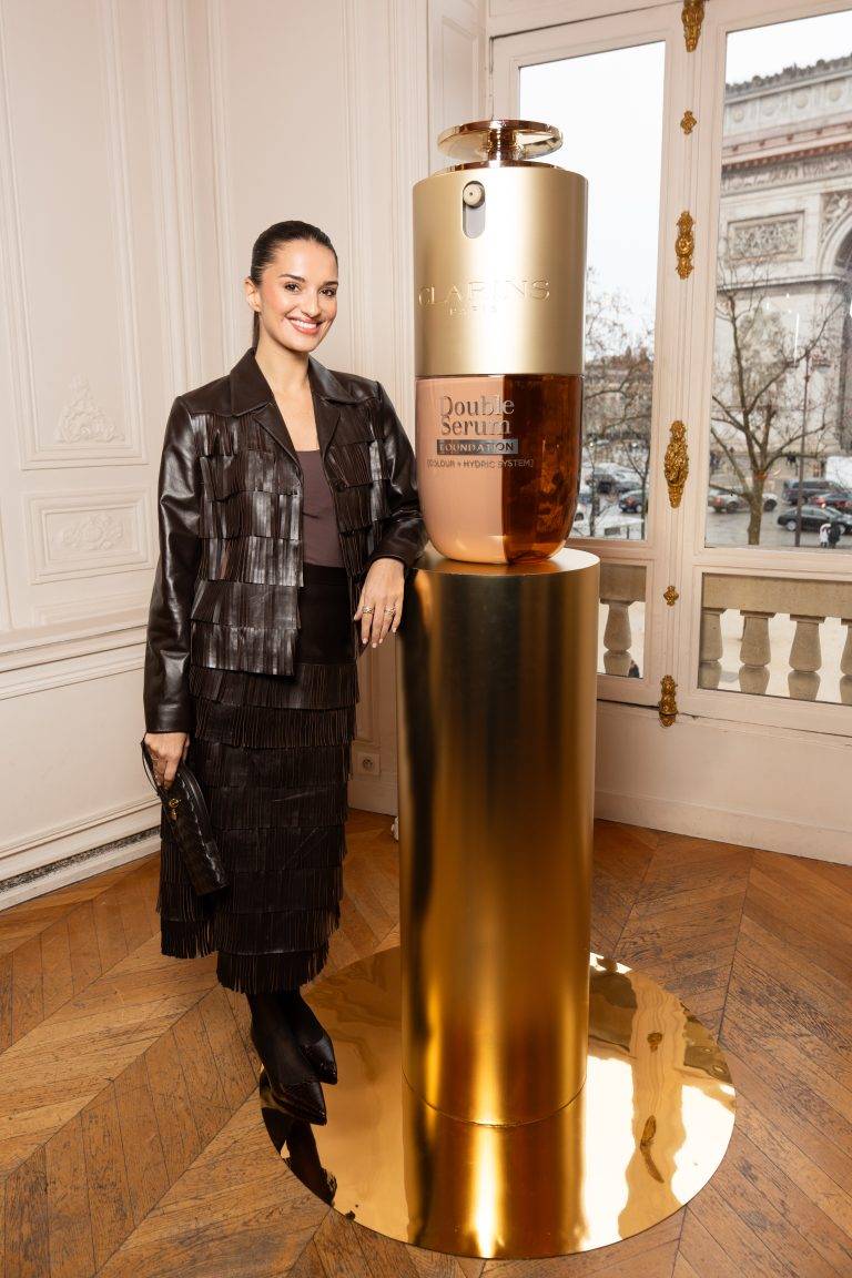  - Clarins Lights up Paris Fashion Week with Radiance Day