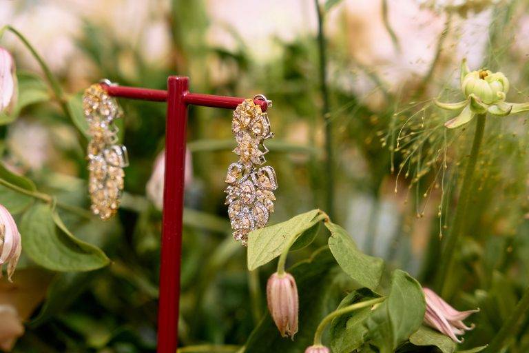 Maison Antoine enchante Paris avec sa haute joaillerie inspirée par la nature