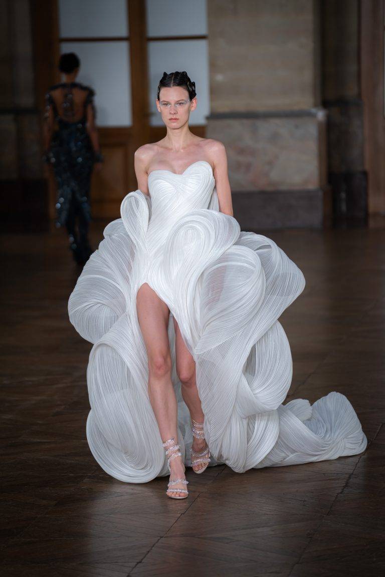 Gaurav Gupta Steals the Show during Haute Couture Week with ‘The Divine Androgyne’