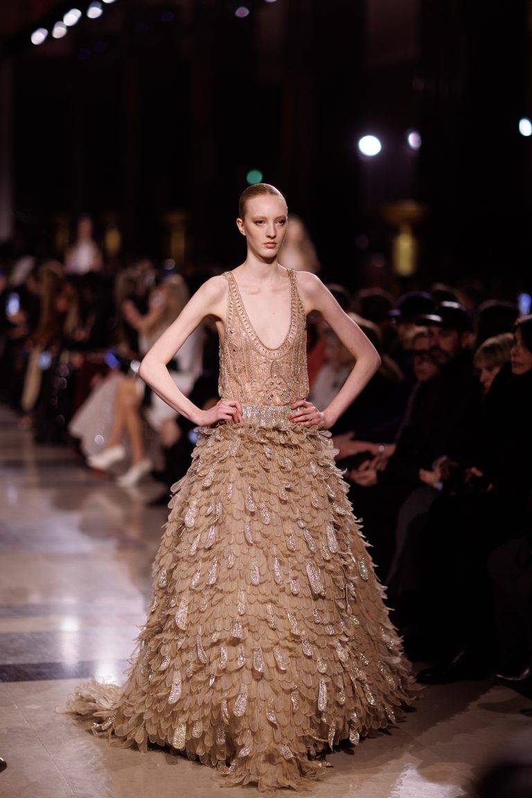 L’ode d’Elie Saab aux nuits d’été des années 70