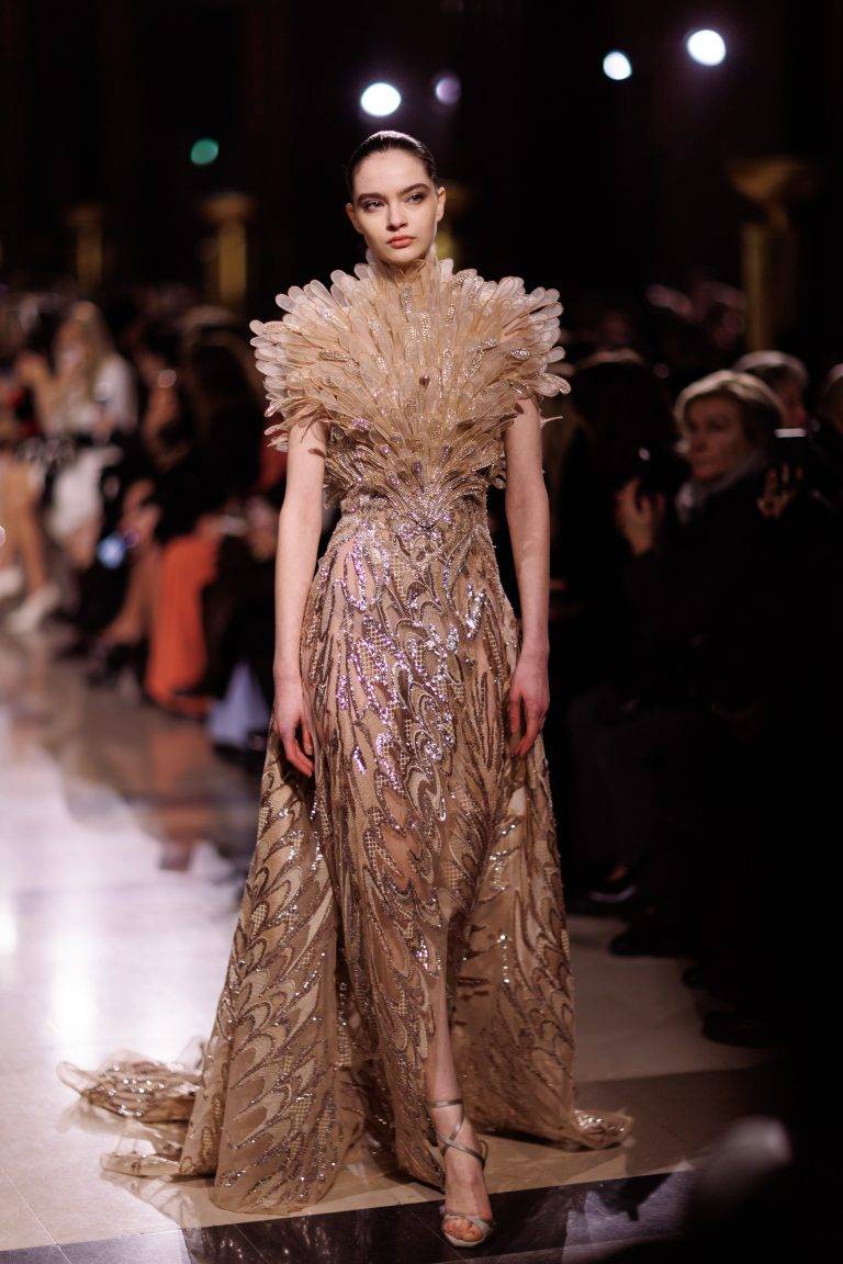 L’ode d’Elie Saab aux nuits d’été des années 70