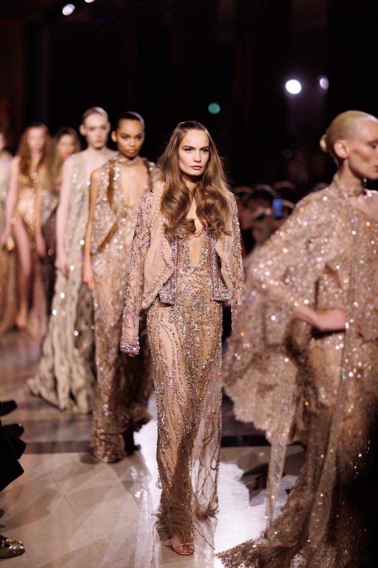 L’ode d’Elie Saab aux nuits d’été des années 70