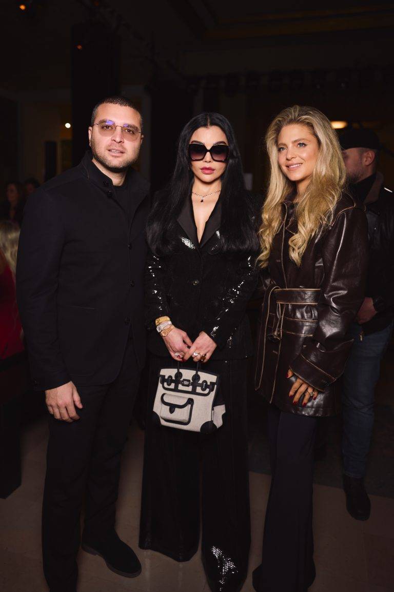  - Eli Saab’s Tribute to 1970s Summer Nights