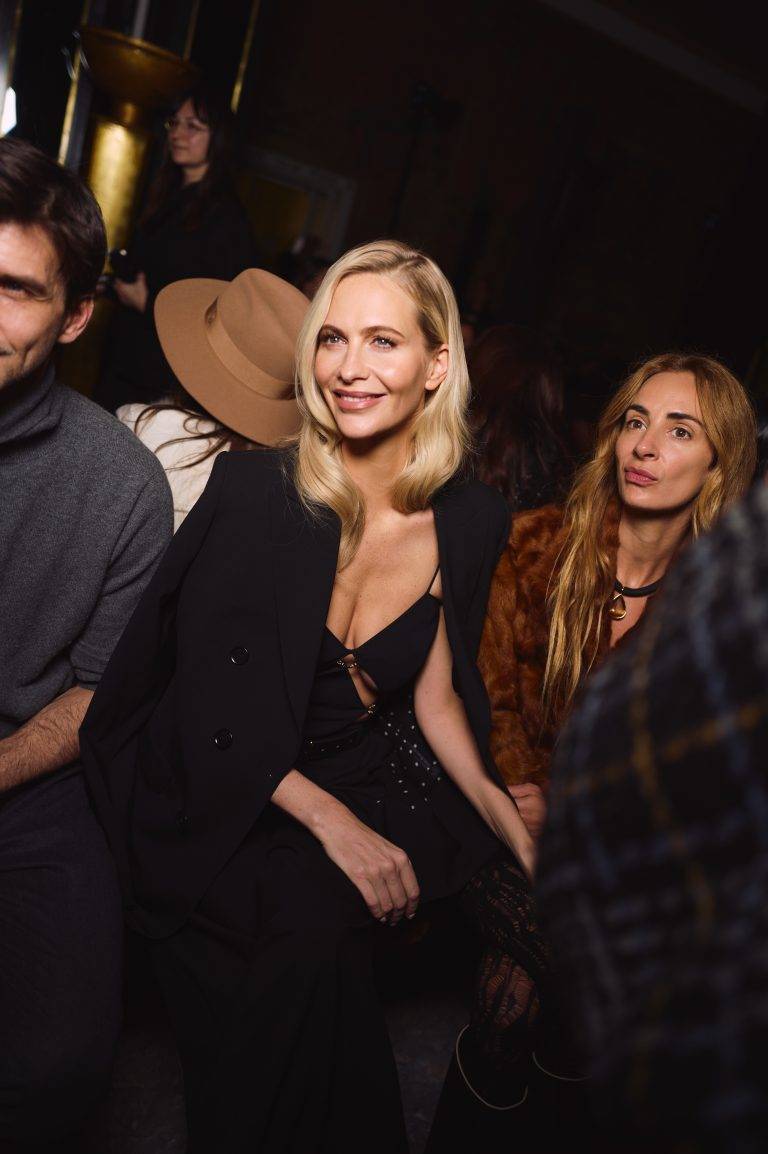  - Eli Saab’s Tribute to 1970s Summer Nights