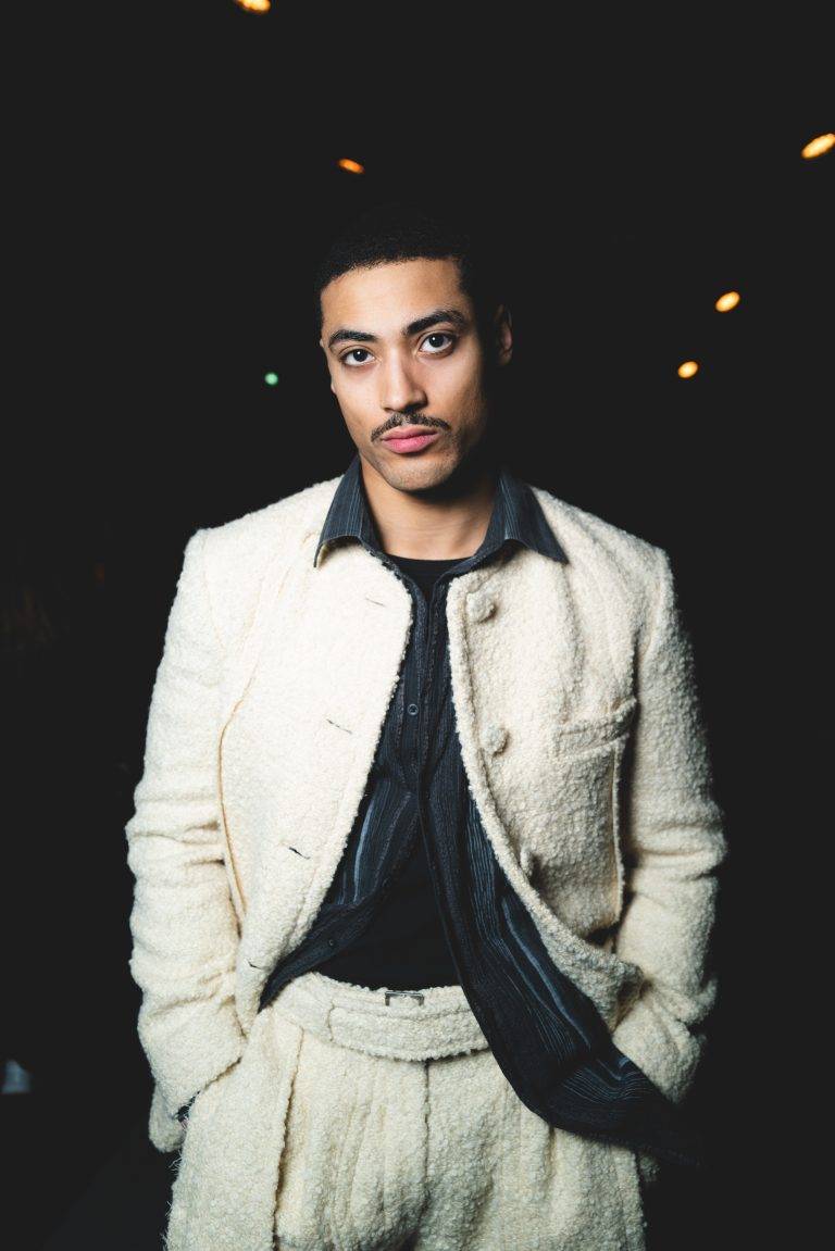  - Songzio FW26: Futuristic Fashion Takes Over the Bridge Club