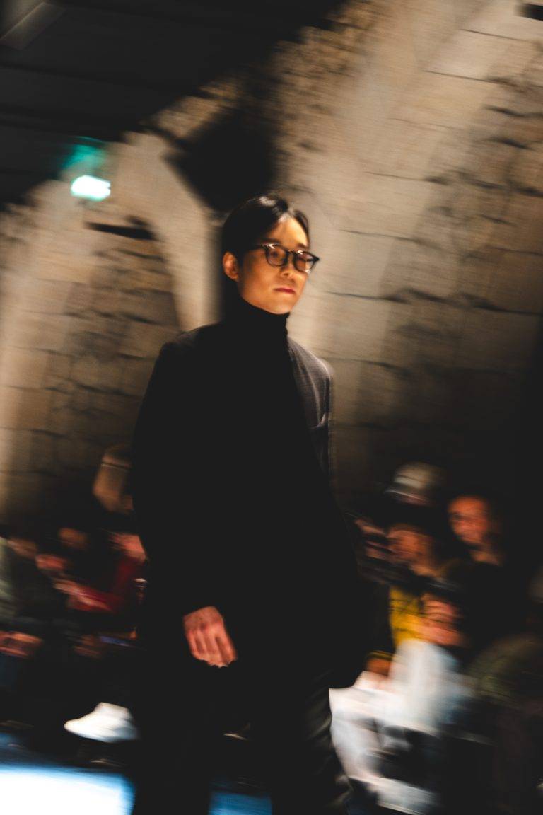  - Songzio FW26: Futuristic Fashion Takes Over the Bridge Club