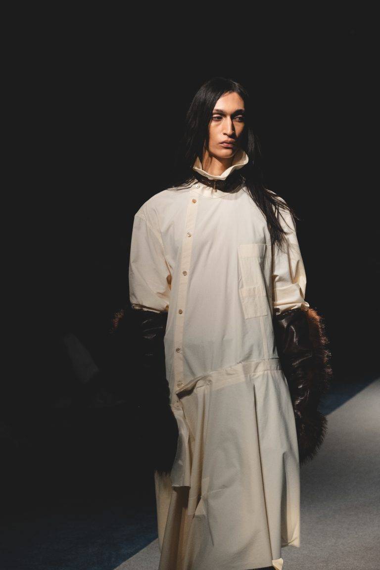 Songzio FW26: Futuristic Fashion Takes Over the Bridge Club