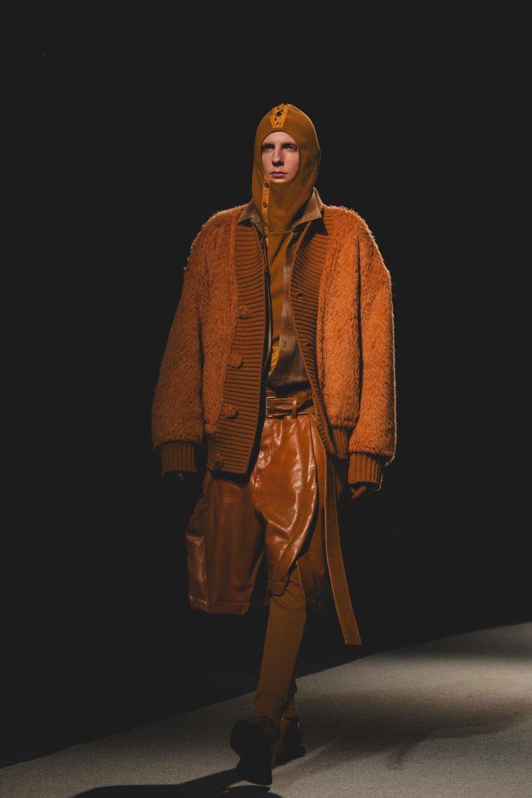 Songzio FW26: Futuristic Fashion Takes Over the Bridge Club