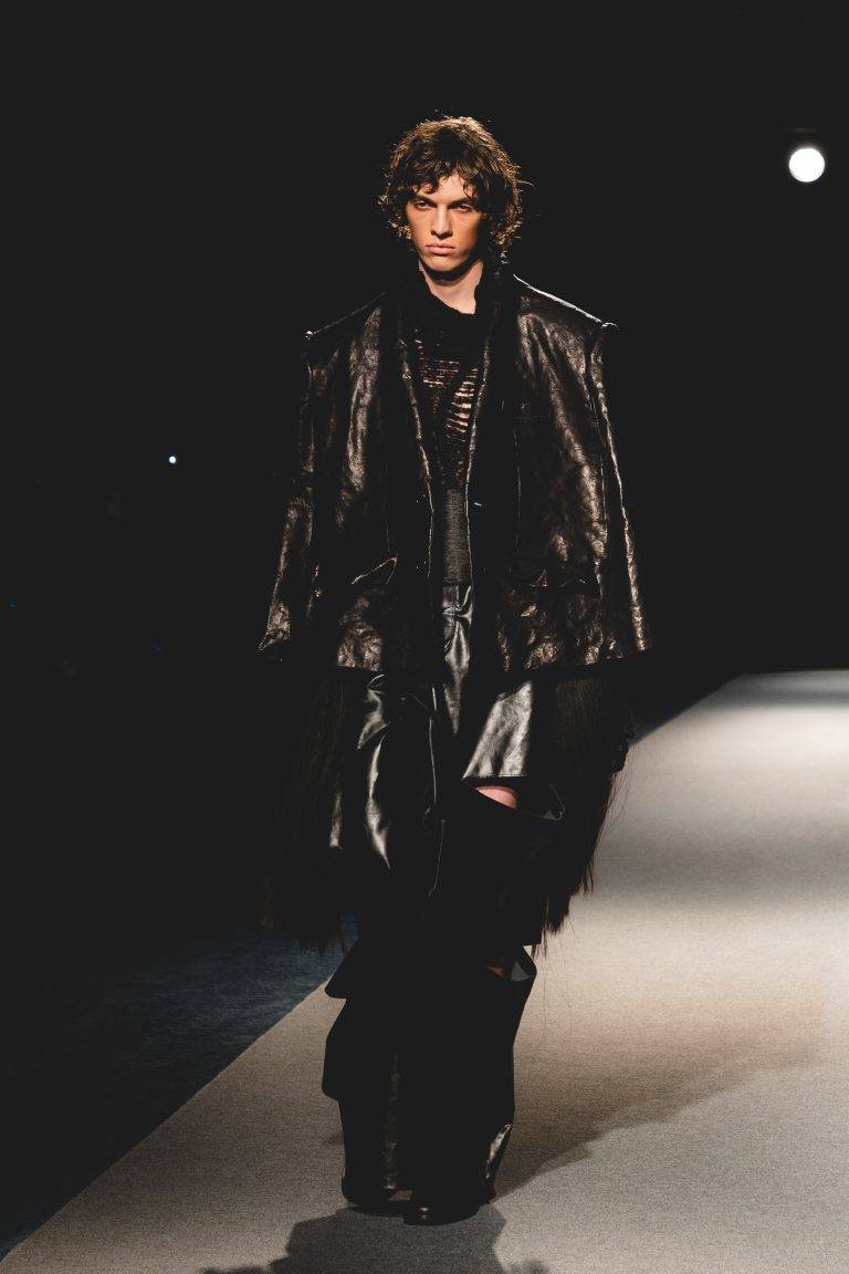 Songzio FW26: Futuristic Fashion Takes Over the Bridge Club