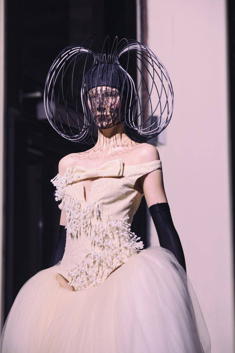 Le défilé sensationnel de Germanier clôture la Haute Couture Week