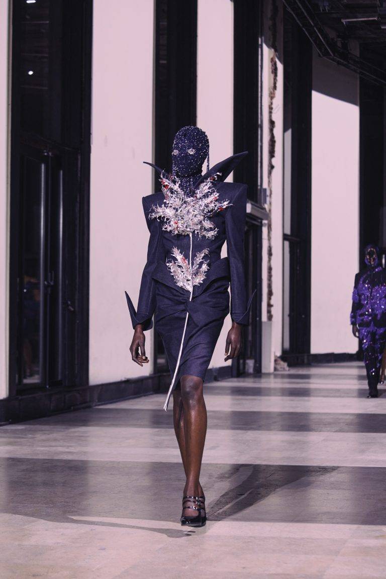 Le défilé sensationnel de Germanier clôture la Haute Couture Week