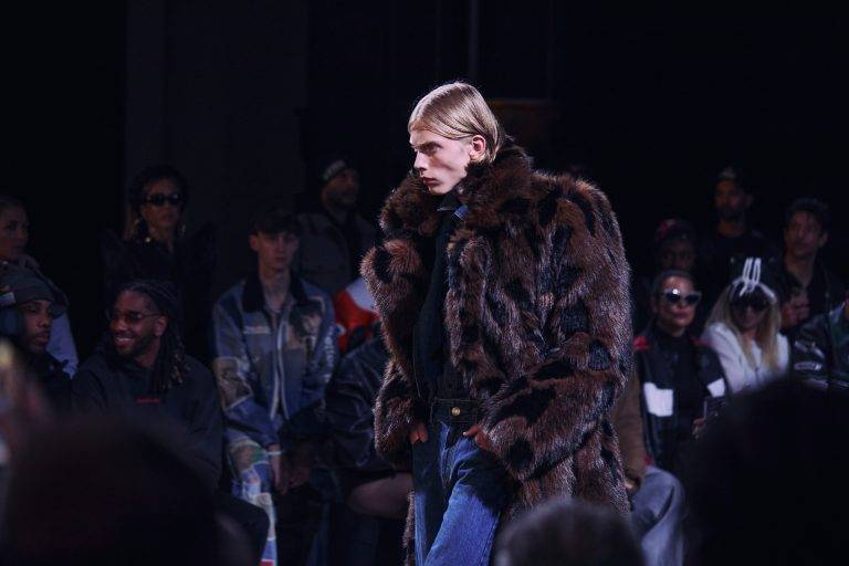 Juun.J Makes a Statement at Chaillot with a Fierce Collection