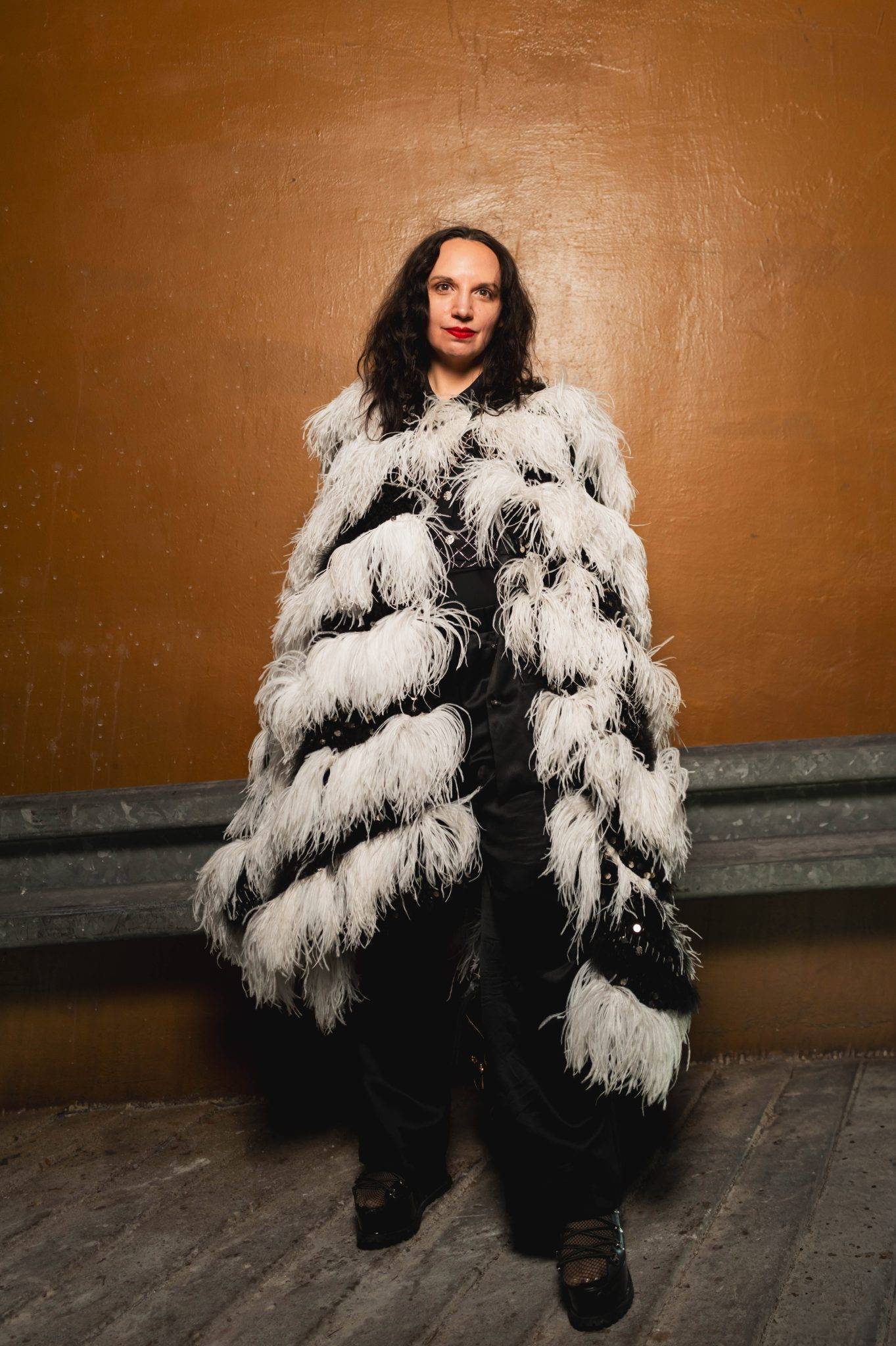  - Paris envahi par les Aliens chics de Louis Gabriel Nouchi