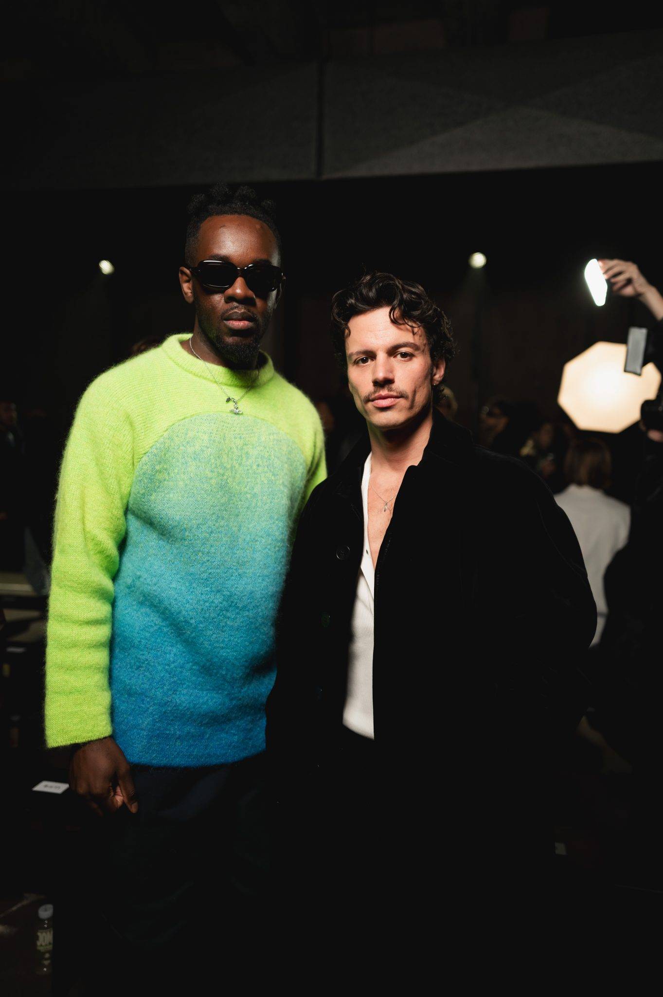  - Paris envahi par les Aliens chics de Louis Gabriel Nouchi