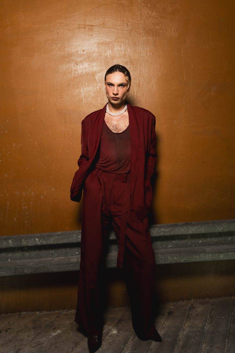  - Paris envahi par les Aliens chics de Louis Gabriel Nouchi