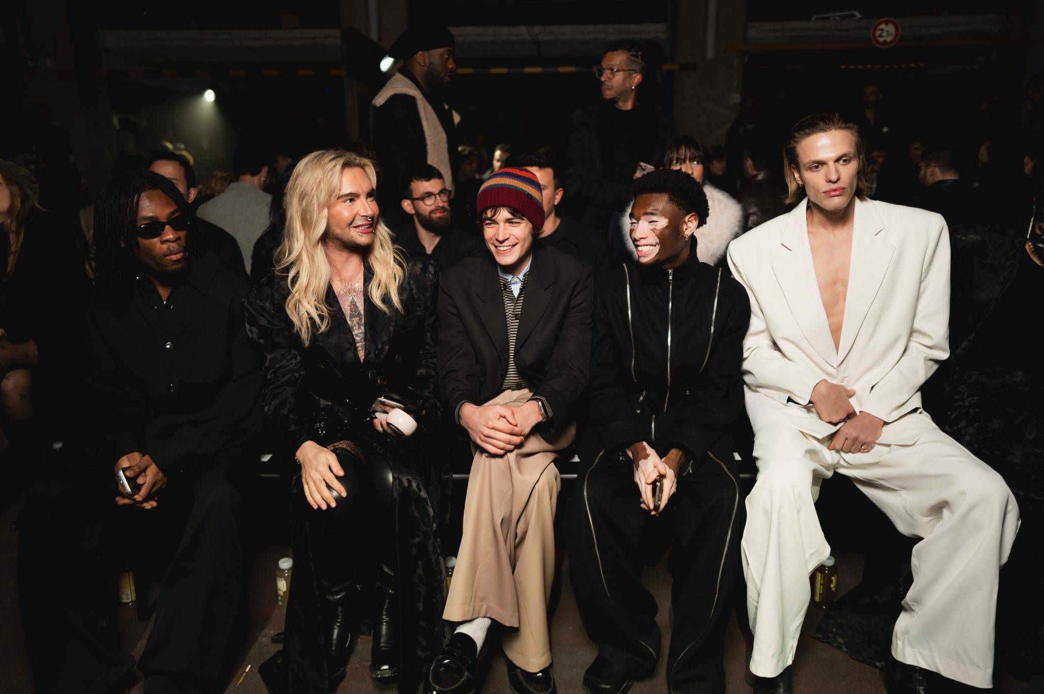  - Paris envahi par les Aliens chics de Louis Gabriel Nouchi