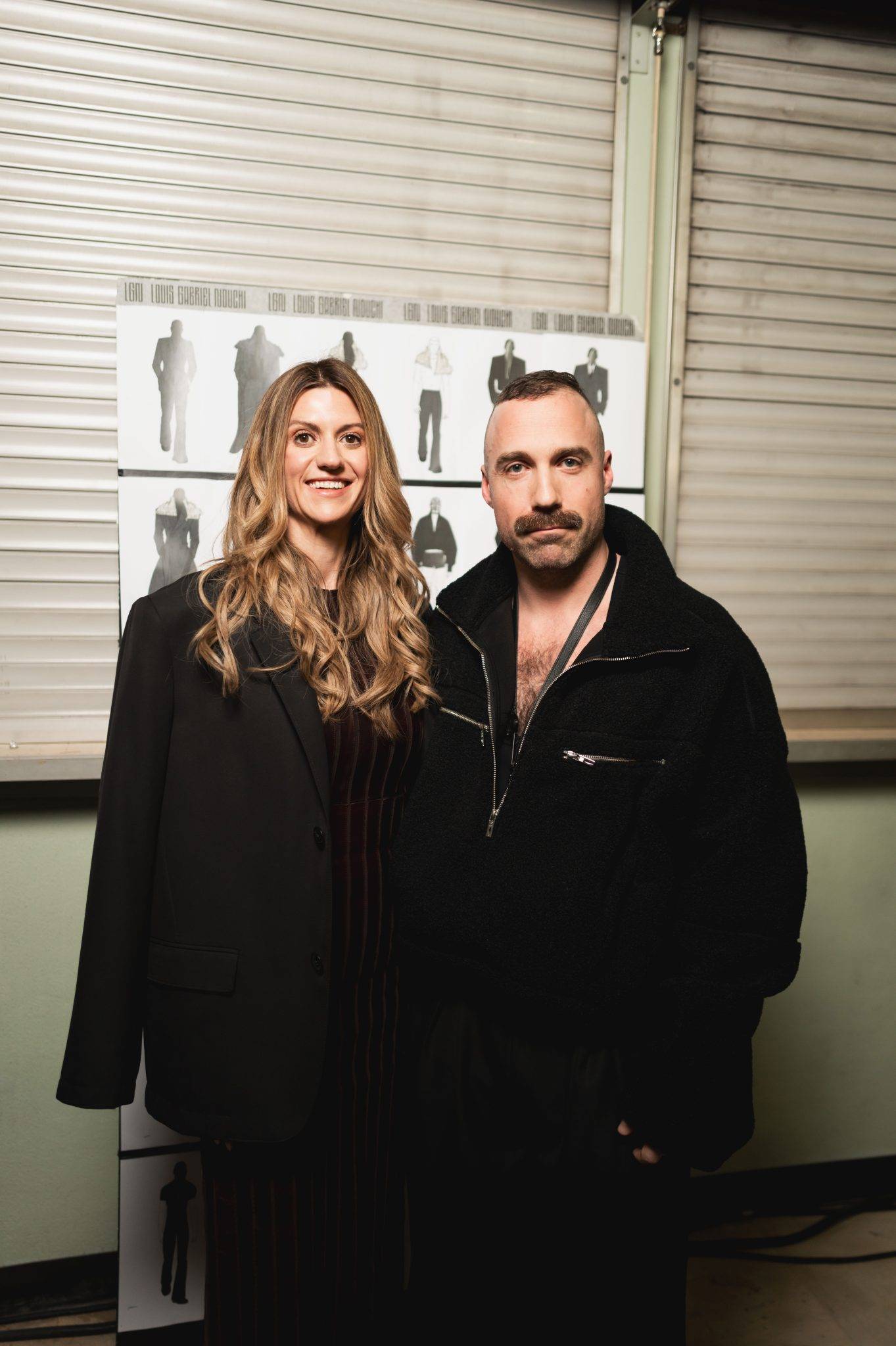  - Paris envahi par les Aliens chics de Louis Gabriel Nouchi