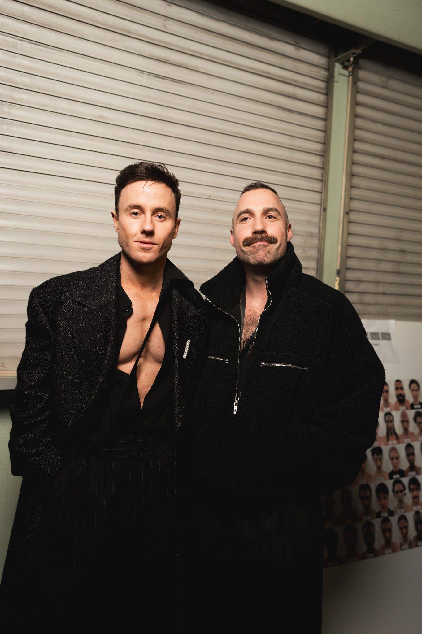  - Paris envahi par les Aliens chics de Louis Gabriel Nouchi