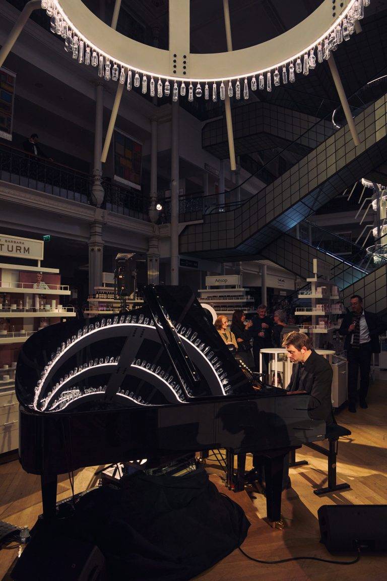  - « Objets divers et variés – 百货 (baihuò) » par Song Dong, la 11ème invitation artistique du Bon Marché Rive Gauche