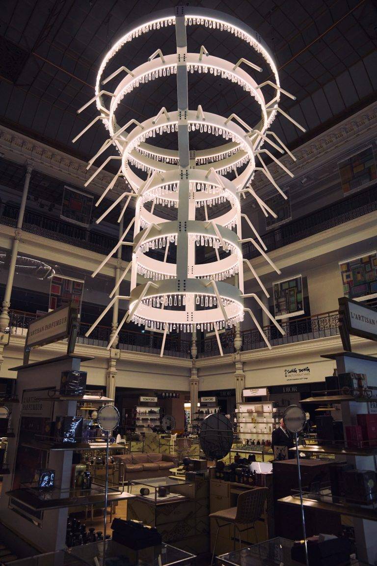 « Objets divers et variés – 百货 (baihuò) » par Song Dong, la 11ème invitation artistique du Bon Marché Rive Gauche