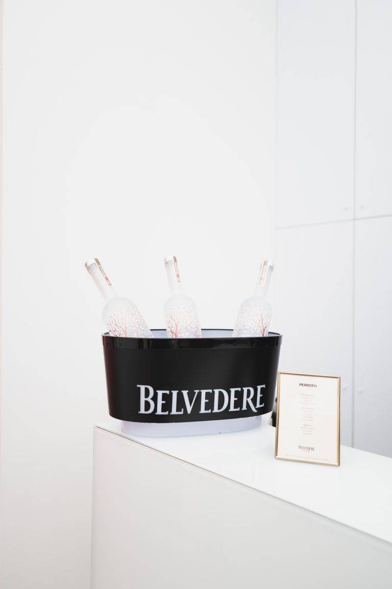 Kathia St. Hilaire et Sébastien Tellier s’emparent de Perrotin Paris