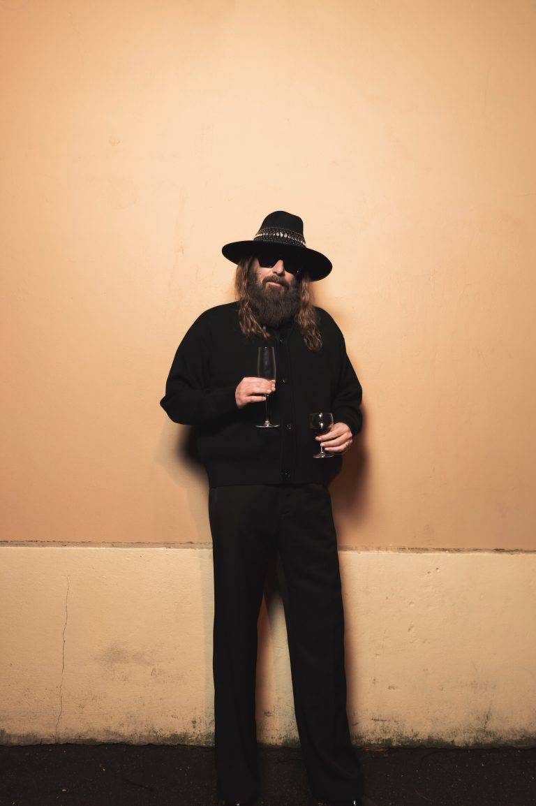  - Kathia St. Hilaire et Sébastien Tellier s’emparent de Perrotin Paris