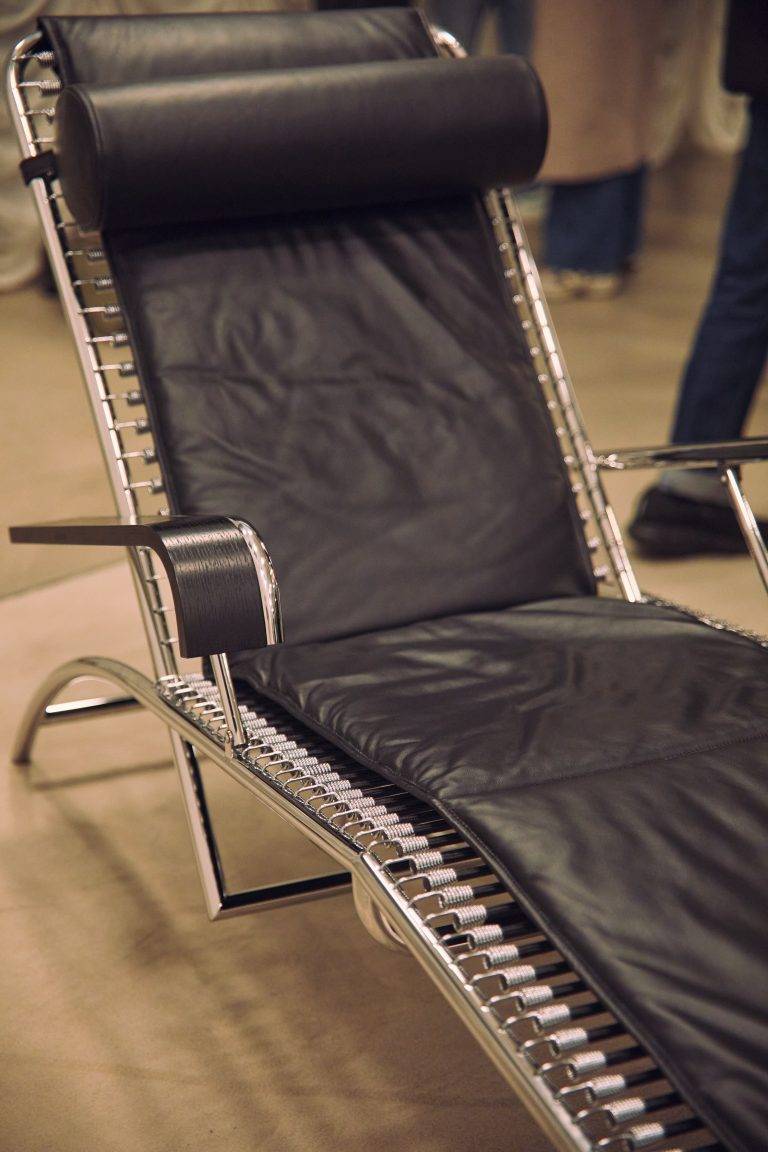 Petite Friture réédite la mythique collection Sandows de René Herbst