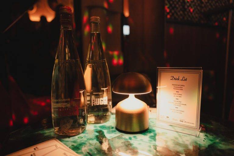 Milano, moda uomo e potere gentile: il via alla Fashion Week 2026