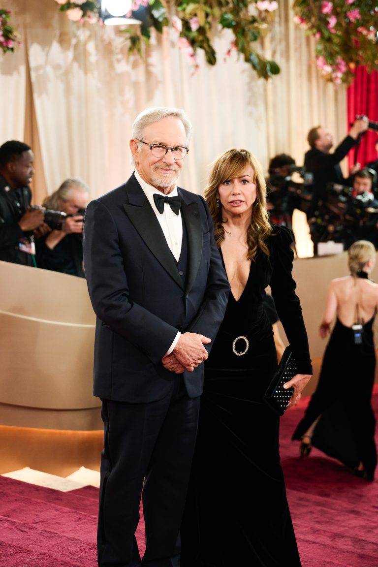  - Golden Globes 2026: Stars, Political Satire and Contemporary Unease