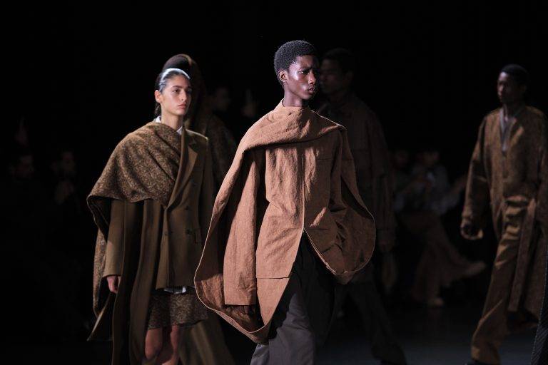 Through the Folds of Time with Qasimi