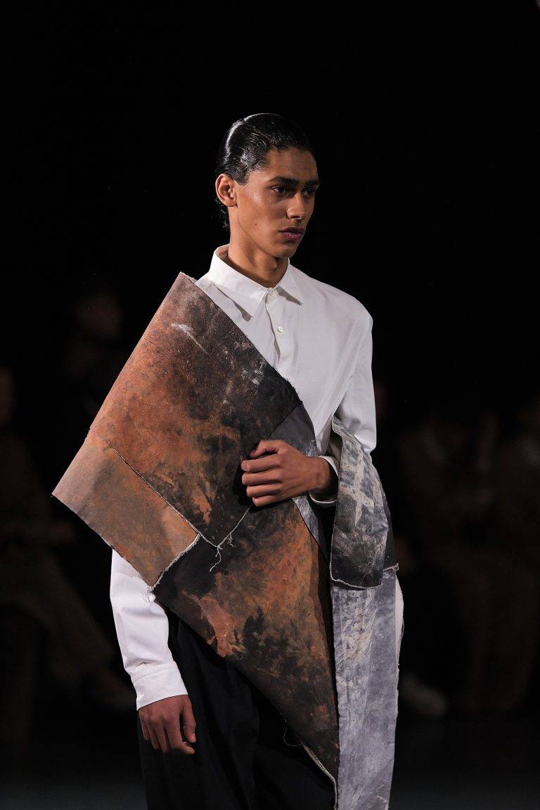 Through the Folds of Time with Qasimi