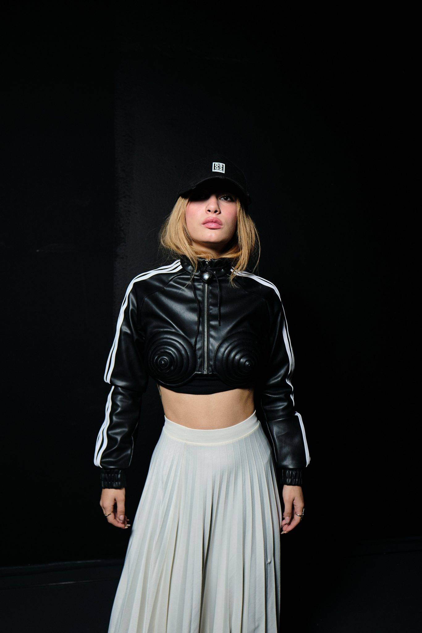  - Through the Folds of Time with Qasimi