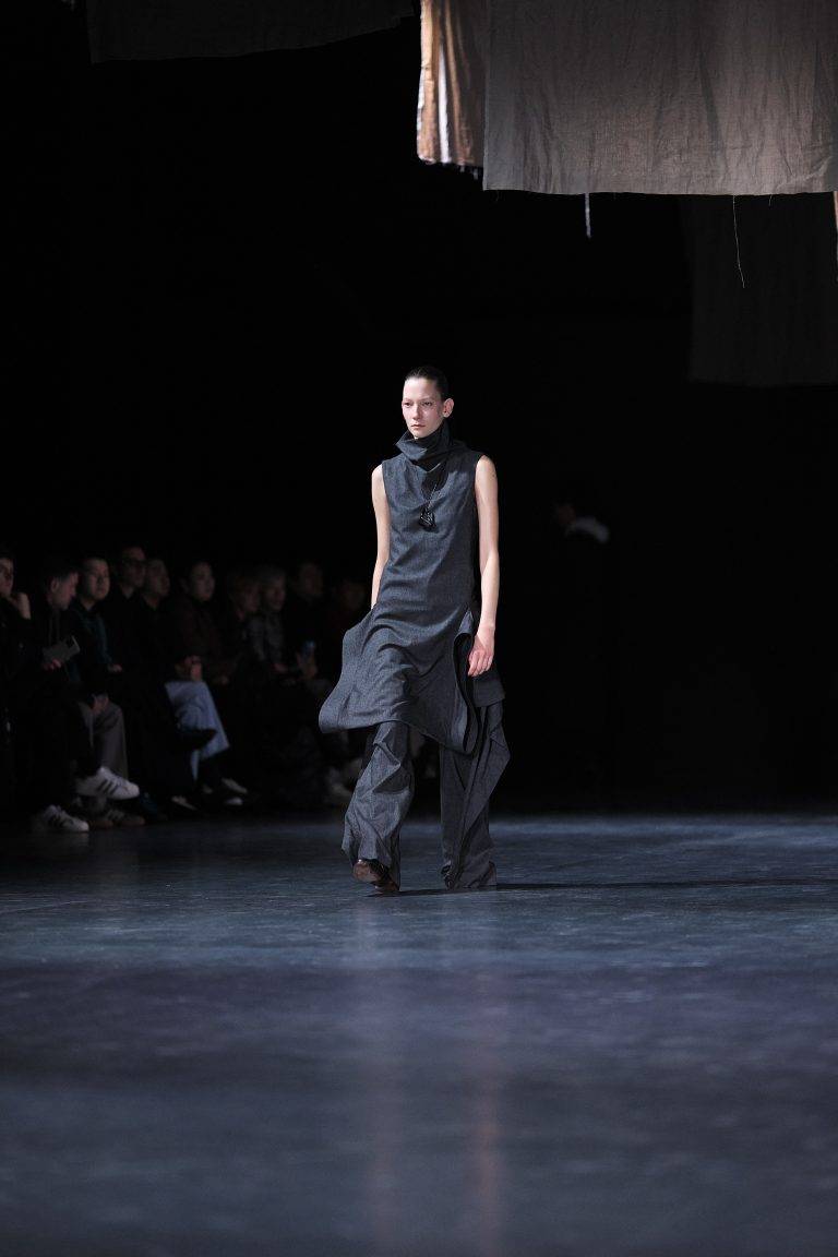 Through the Folds of Time with Qasimi