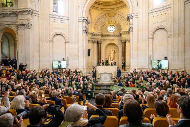 L’entrée sous la coupole de Valérie Belin à l’Académie des beaux-arts