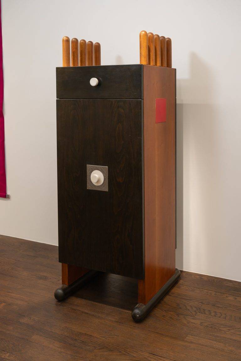 The Mitterrand Gallery Brings Together Works by Sottsass and Warhol in a Special Exhibition