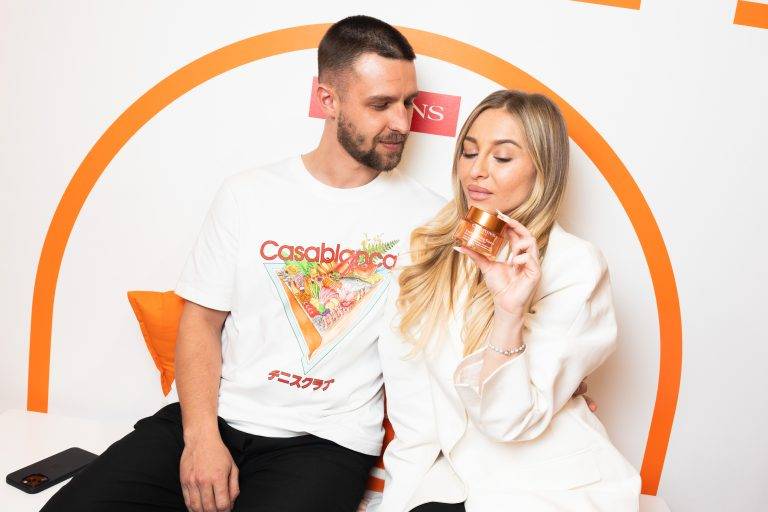  - Energy Club by Clarins